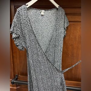 Billabong floral wrap dress